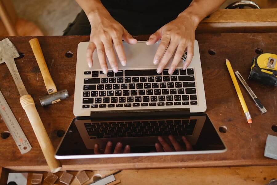 A Bookkeeper’s Guide to Self Employed Taxes